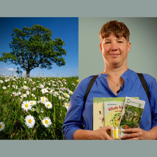 Bibliotekets litteraturformidler Louise holder tre bøger og har vores grejrygsæk på ryggen