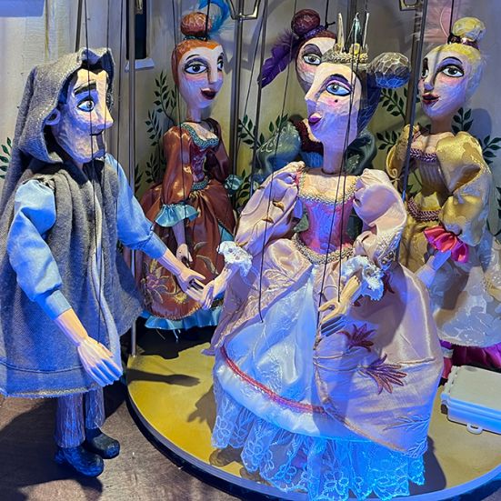 Dukker af Svinedrengen og prinsessen